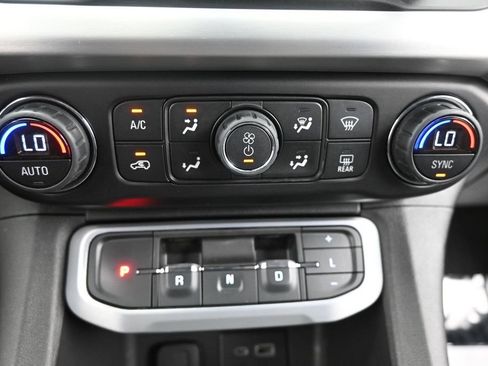 Used 2020 GMC Acadia SLE w/ Driver Convenience Package AWD/4WD image 35
