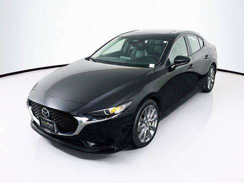 Used 2024 MAZDA MAZDA3 s FWD image 3