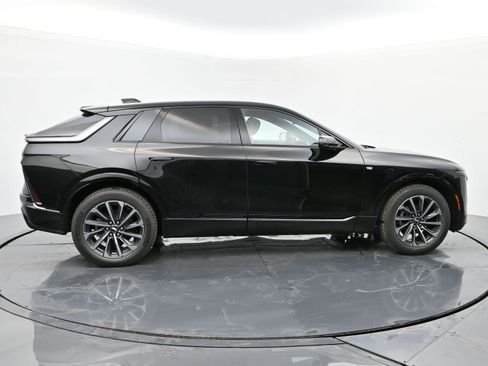 New 2025 Cadillac Lyriq Sport RWD image 6