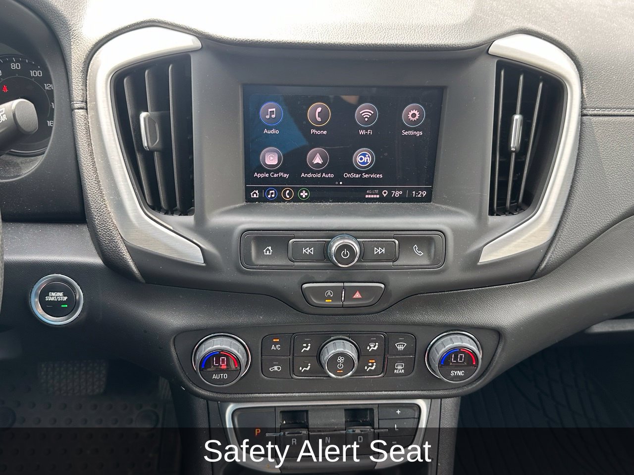 Used 2022 GMC Terrain SLE w/ Driver Convenience Package FWD image 18