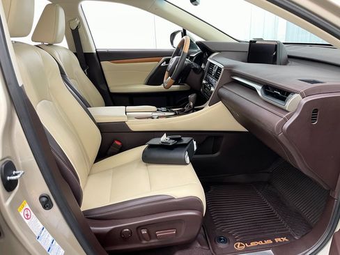 Used 2019 Lexus RX 350 AWD w/ Navigation Package image 39