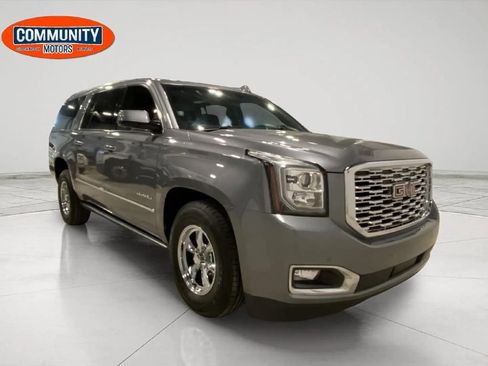Used 2020 GMC Yukon XL Denali w/ Denali Ultimate Package AWD/4WD image 10