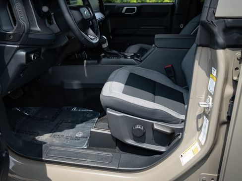 Used 2026 Ford Bronco Big Bend AWD/4WD image 28