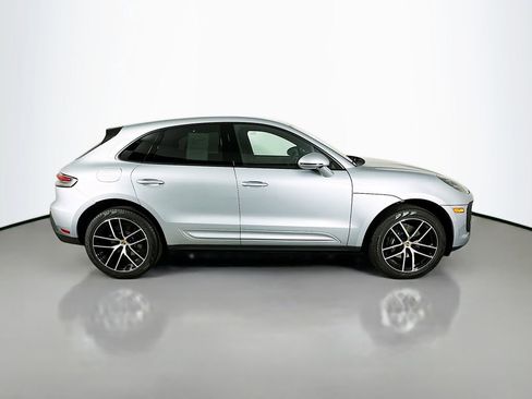 New 2025 Porsche Macan image 8