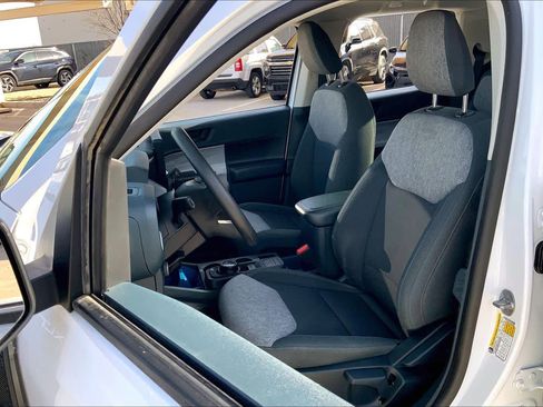 Used 2025 Ford Maverick XLT w/ Equipment Group 302A image 8