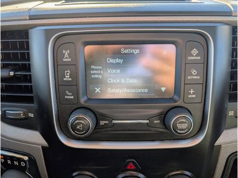 Used 2017 RAM 1500 Express image 23