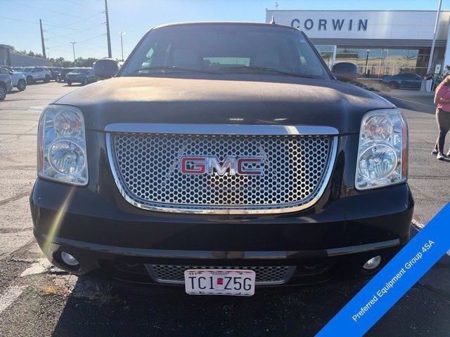 Used 2014 GMC Yukon SLT AWD/4WD image 3