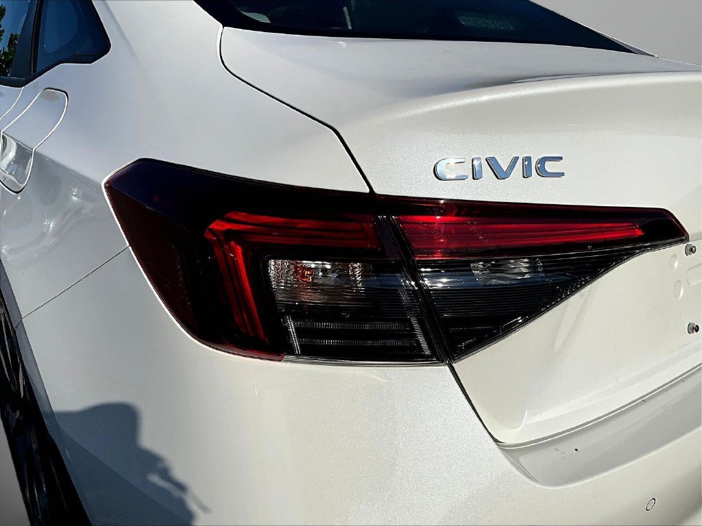 Used 2025 Honda Civic Sport Touring image 24