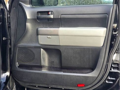 Used 2013 Toyota Tundra 4x4 Double Cab image 25