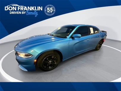 Used 2018 Dodge Charger SXT