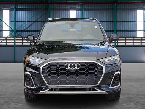 Used 2023 Audi Q5 2.0T Premium Plus w/ Premium Plus Package AWD/4WD image 7