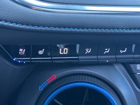 Used 2023 Chevrolet Blazer RS w/ Driver Confidence II Package AWD/4WD image 29