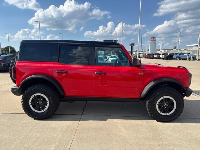 Used 2024 Ford Bronco Badlands w/ Sasquatch Package AWD/4WD image 3