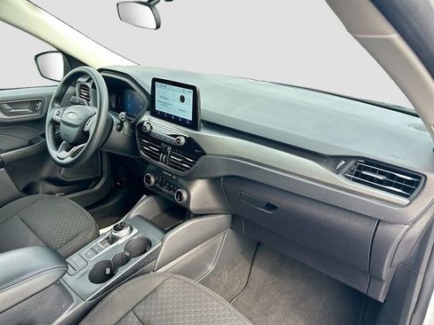 Certified 2025 Ford Escape Active AWD/4WD image 29