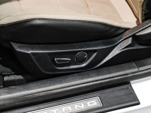 Used 2019 Ford Mustang Premium w/ Pony Package RWD image 27