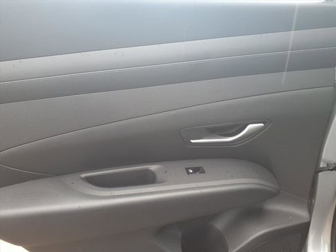 New 2026 Hyundai Tucson SE FWD image 10