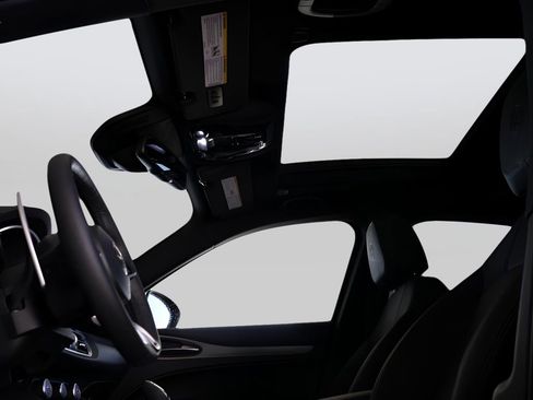 New 2025 Alfa Romeo Stelvio Sprint AWD/4WD image 38