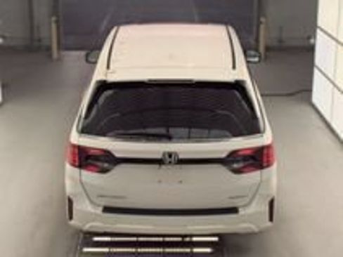 Used 2025 Honda Odyssey Sport-L image 21