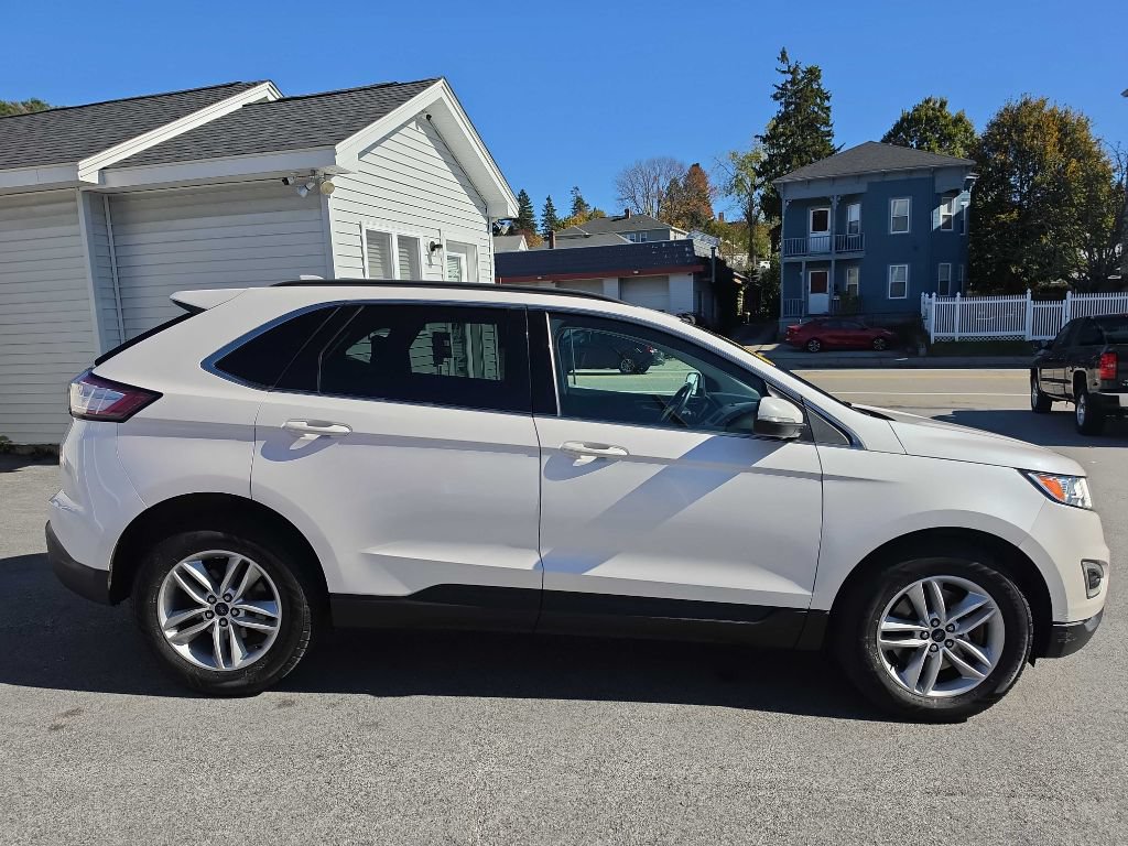 Used 2017 Ford Edge SEL AWD/4WD image 3