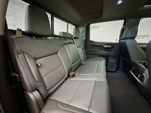 Used 2025 GMC Sierra 1500 Denali image 32