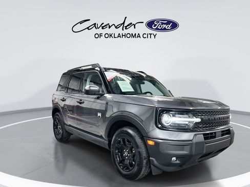 Used 2025 Ford Bronco Sport Big Bend w/ Convenience Package AWD/4WD image 2
