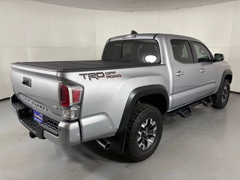 Used 2021 Toyota Tacoma TRD Off-Road w/ Technology Package image 8