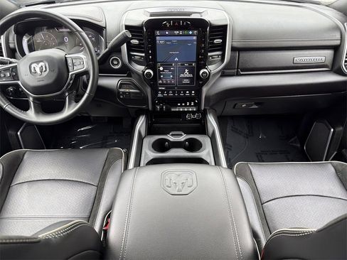 Used 2024 RAM 2500 Laramie w/ Night Edition image 15