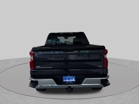 Used 2023 Chevrolet Silverado 1500 LT AWD/4WD image 8