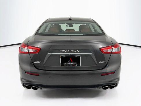 Used 2018 Maserati Ghibli S GranLusso AWD/4WD image 10