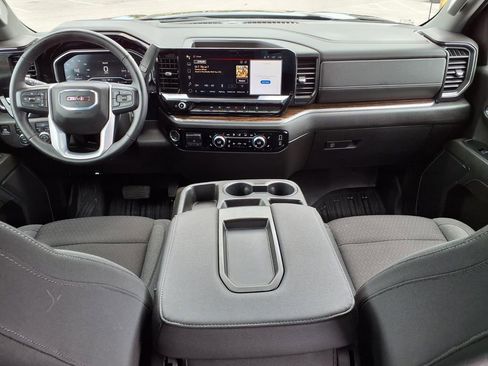 Used 2024 GMC Sierra 1500 Elevation w/ LPO, Elevation Black Package AWD/4WD image 18