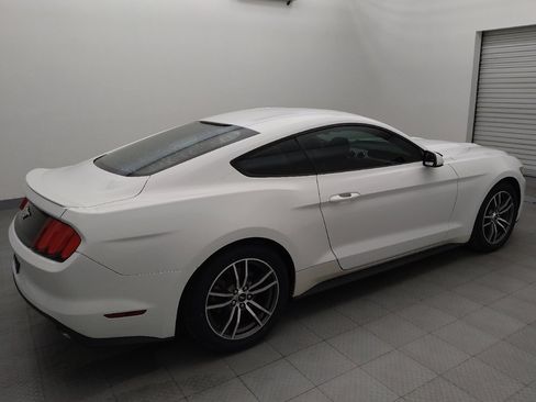 Used 2017 Ford Mustang Coupe image 10