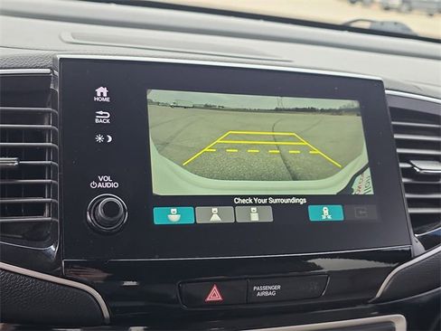 Used 2021 Honda Pilot Touring image 24