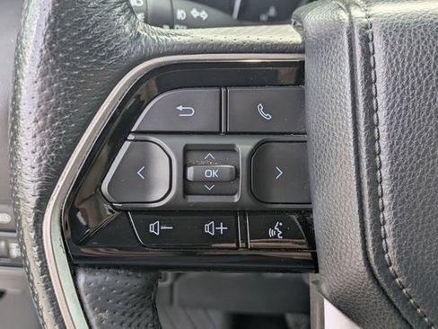 Used 2023 Toyota Tundra Limited AWD/4WD image 18