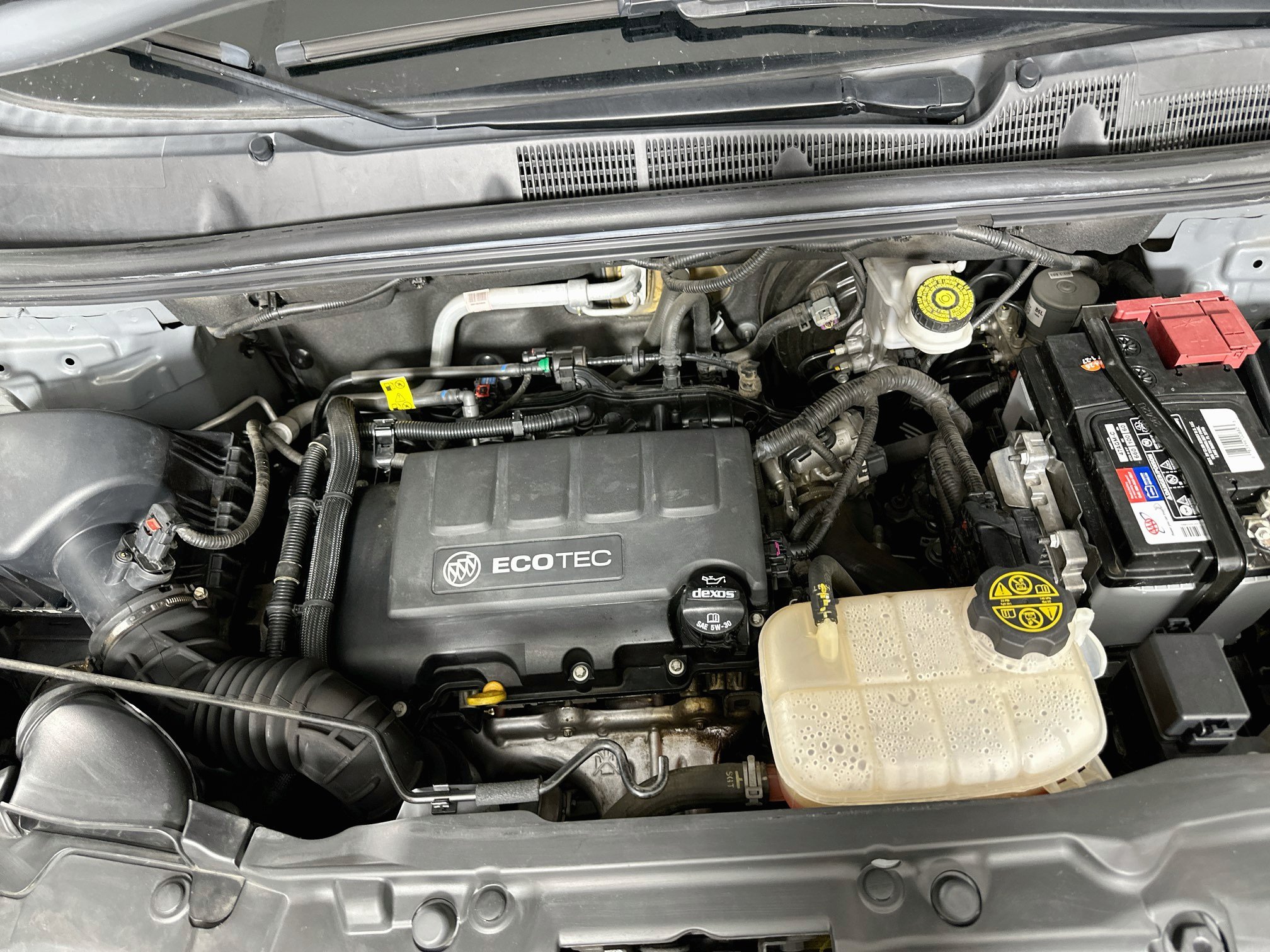 Used 2019 Buick Encore Preferred w/ Safety Package FWD image 31