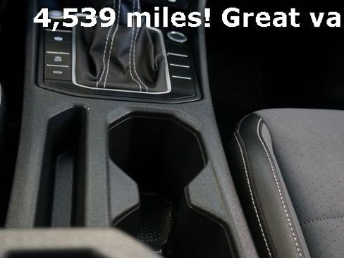 Certified 2025 Volkswagen Jetta SE image 21