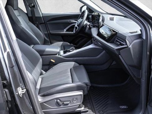 New 2026 Audi Q5 Premium Plus image 25