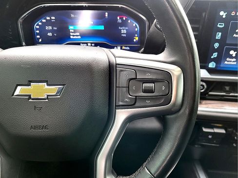 Used 2024 Chevrolet Silverado 3500 LTZ w/ LTZ Convenience Package AWD/4WD image 21