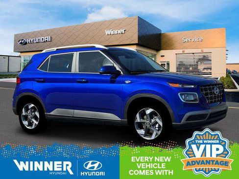 New 2026 Hyundai Venue SEL image 11