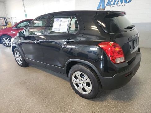 Used 2016 Chevrolet Trax LS FWD image 4