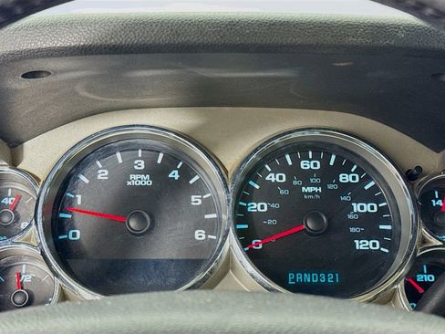 Used 2007 Chevrolet Silverado 1500 LT w/ Suspension Package, Off-Road" image 12