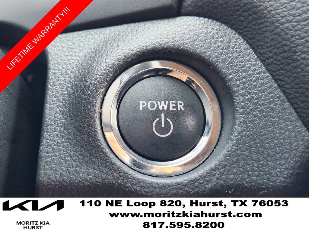 Used 2025 Toyota RAV4 XSE AWD/4WD image 21