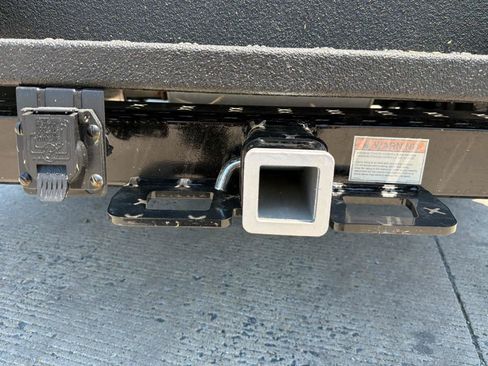 New 2025 GMC Savana 3500 w/ Power Convenience Package RWD image 18