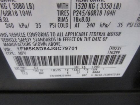 Used 2018 Ford Explorer XLT w/ Equipment Group 202A AWD/4WD image 45