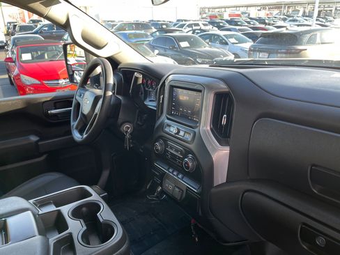Used 2022 Chevrolet Silverado 3500 W/T w/ WT Convenience Package AWD/4WD image 17