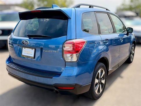 Used 2018 Subaru Forester 2.5i Premium AWD/4WD image 5
