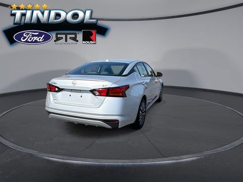 Used 2024 Nissan Altima 2.5 SV image 7
