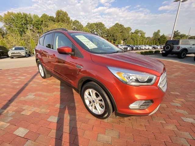 Used 2019 Ford Escape SEL AWD/4WD image 38