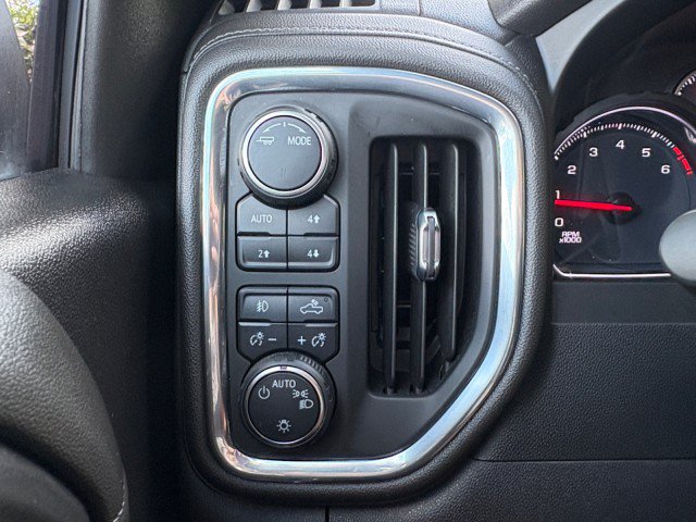 Used 2021 Chevrolet Silverado 1500 LT Trail Boss w/ Bed Protection Package AWD/4WD image 14