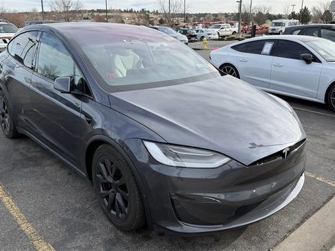 Used 2023 Tesla Model X image 1