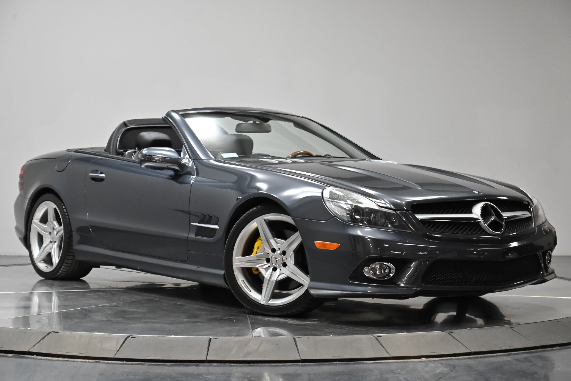 Used 2009 Mercedes-Benz SL 550 image 17